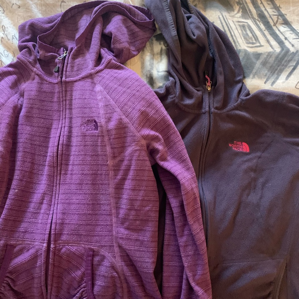 Set of Northface zip-ups